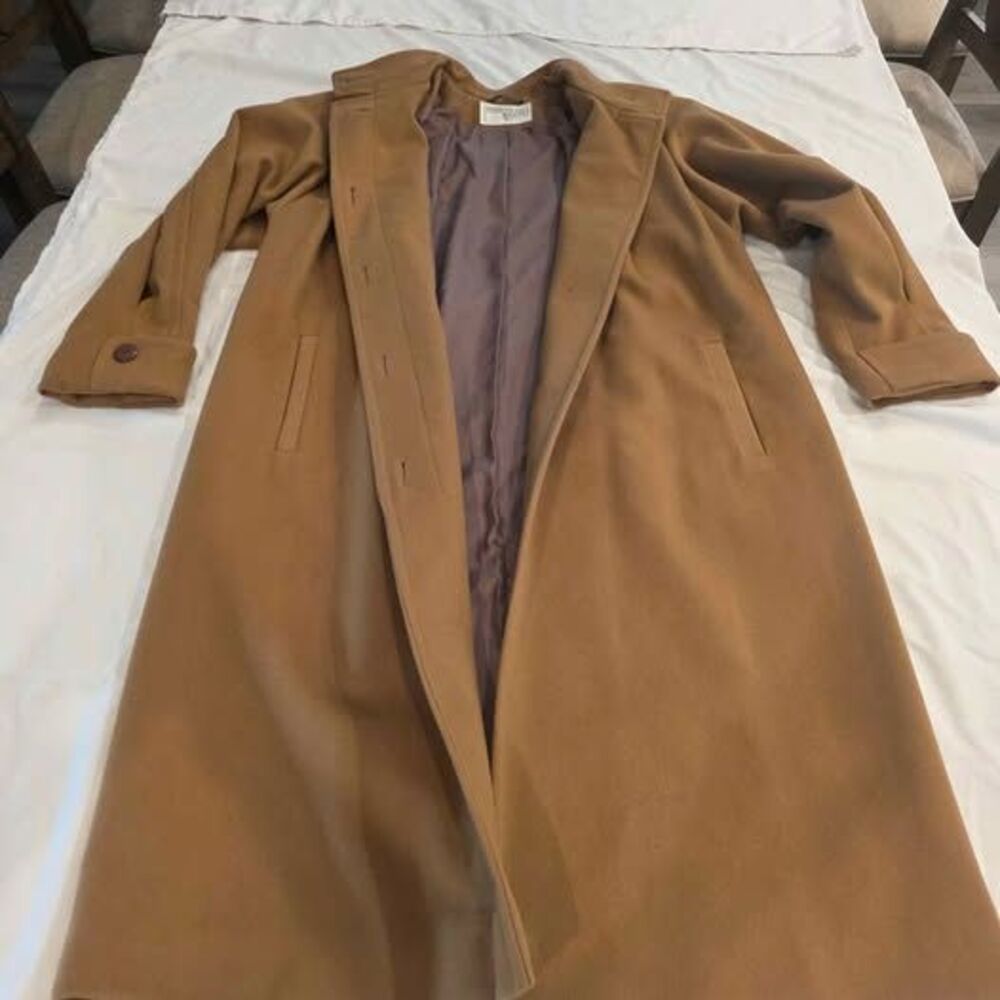 International Scene Women's Camel Wool Medium Length Coat, Size 5/6 (265)